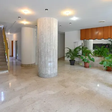 Cye Marina Apartment